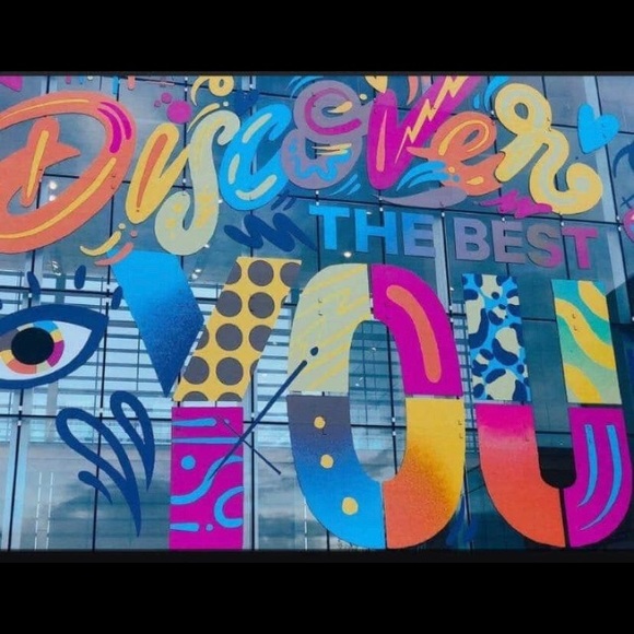 Meet your Posher, Dora - Picture 1 of 6